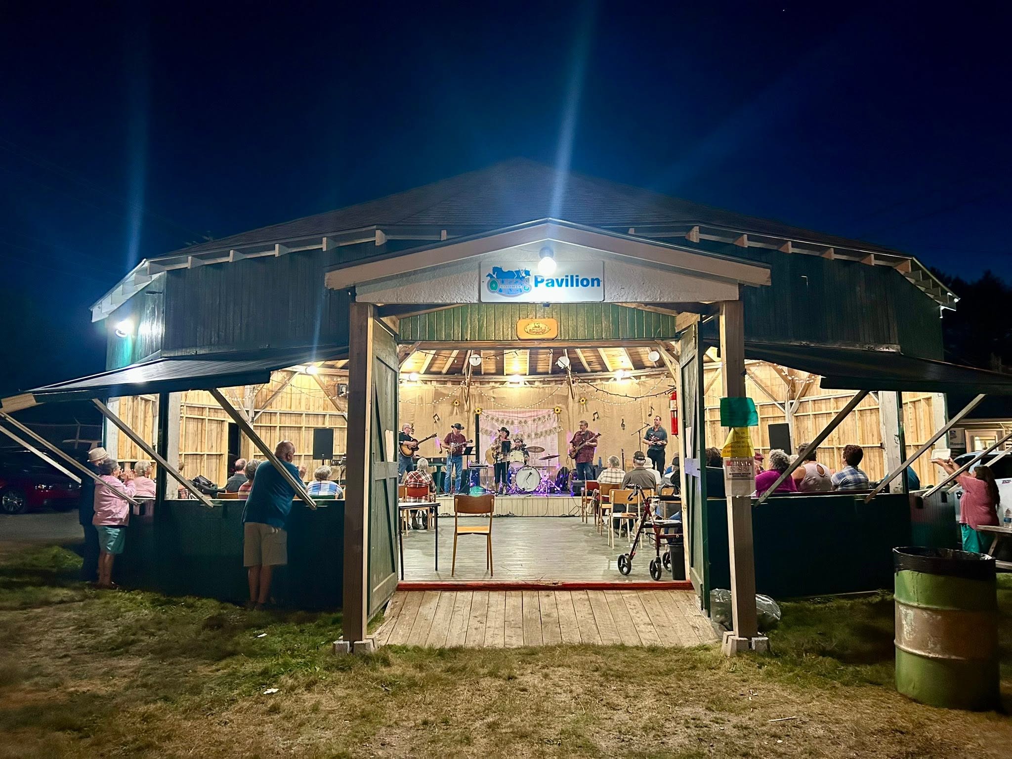 Queens County Fair Pavilion Concert